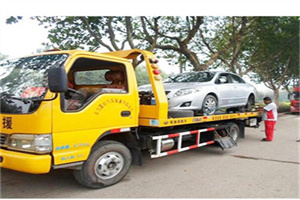 朝天附近24小时汽车拖车服务热线