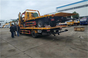 朝天同城汽车补胎